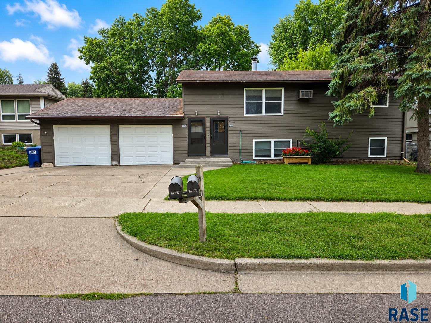 2905 E Klondike Trl Trail, Sioux Falls, SD, 57103
