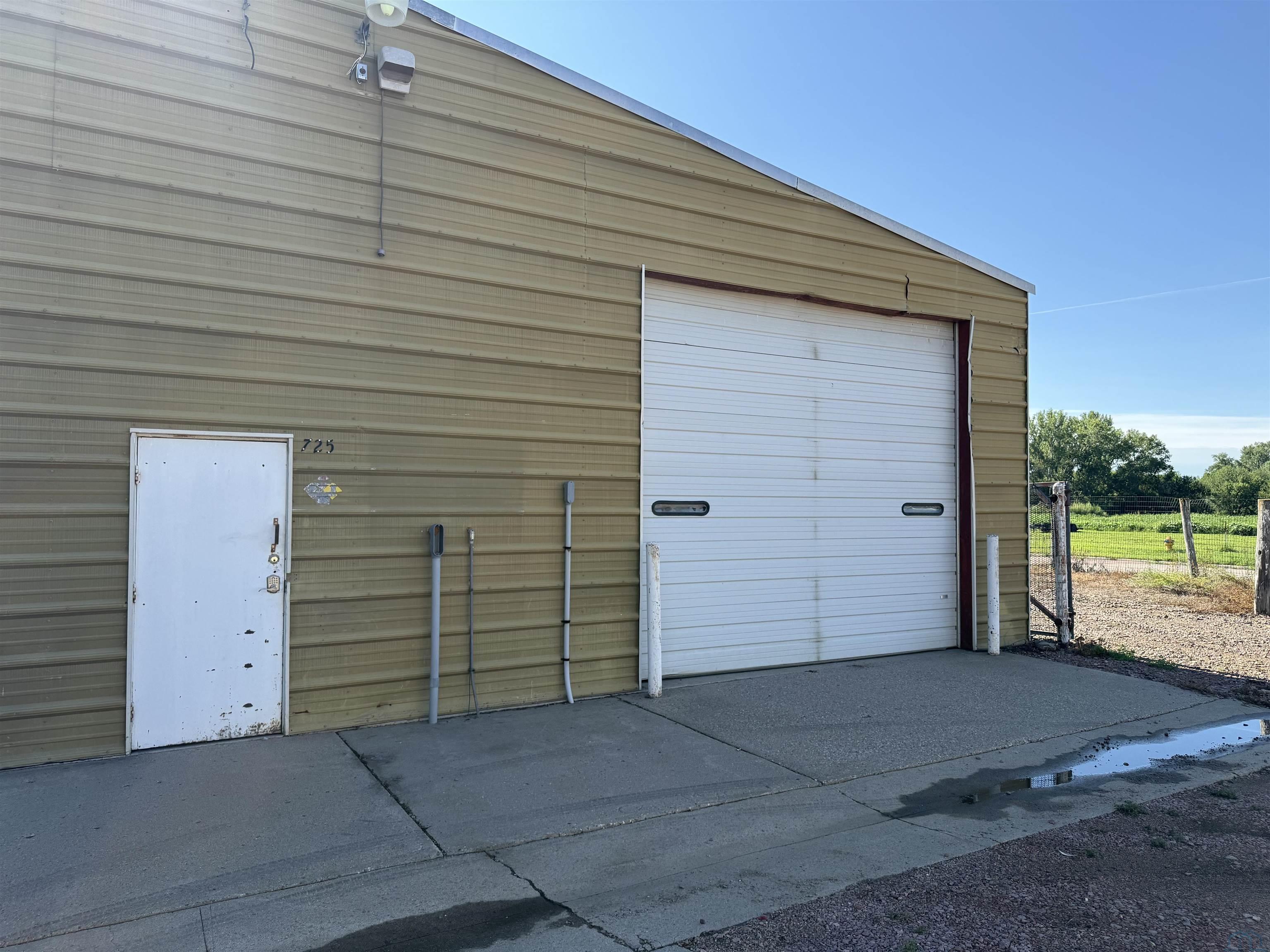 725 Broadway, Vermillion, SD, 57069