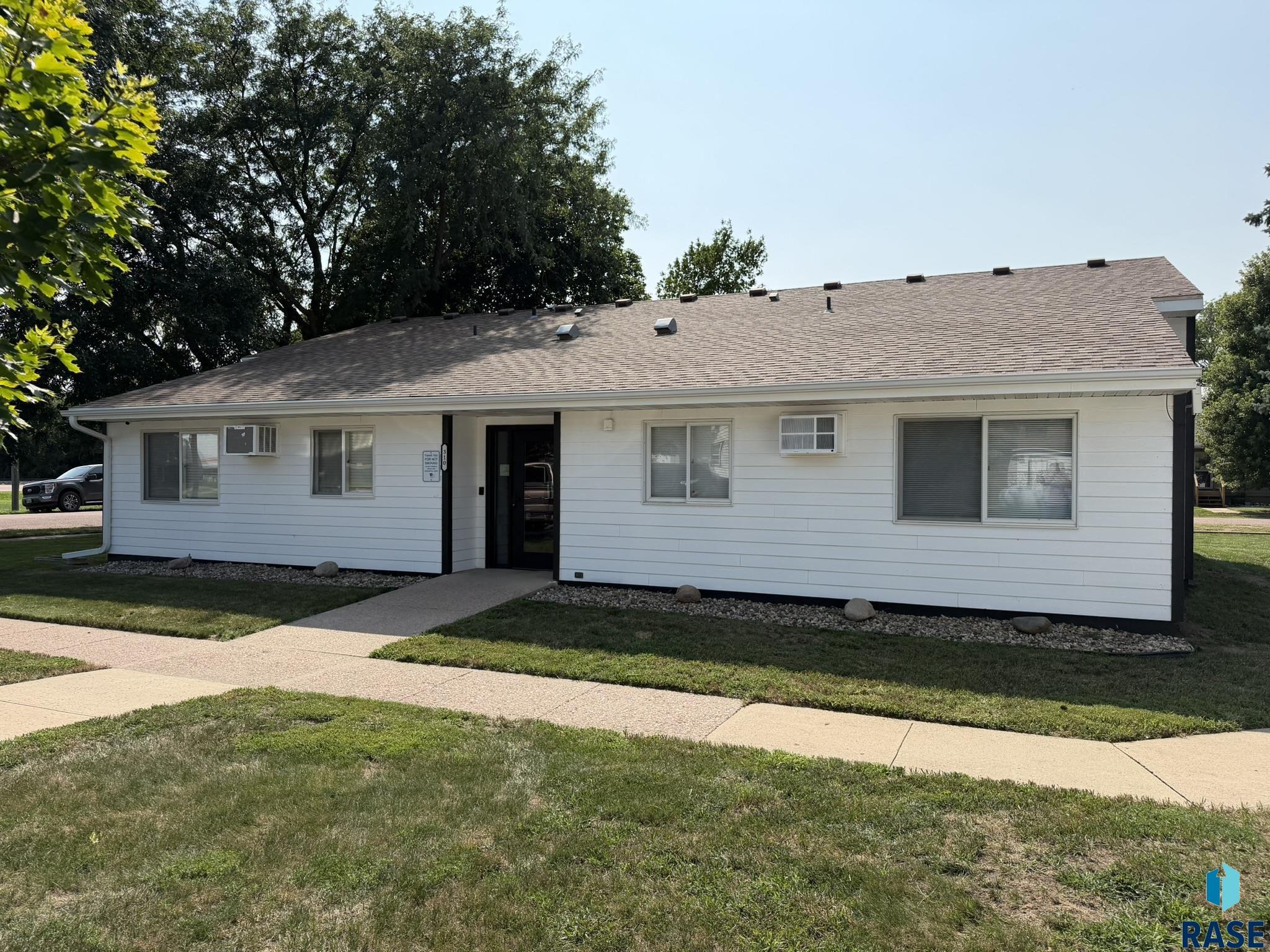 310 E 3rd St Street, Bridgewater, SD, 57319