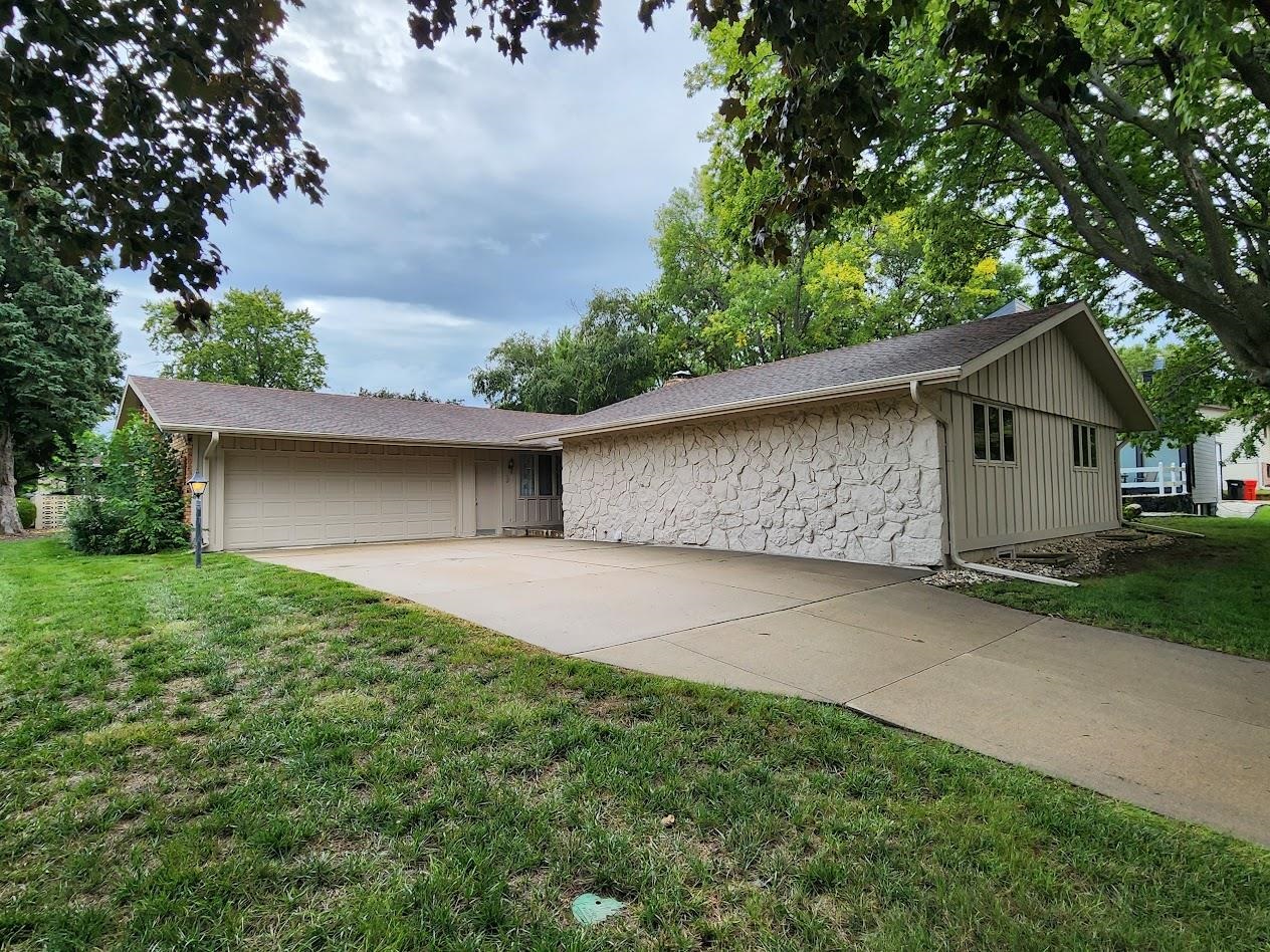 2213 Mulberry, Yankton, SD, 57078