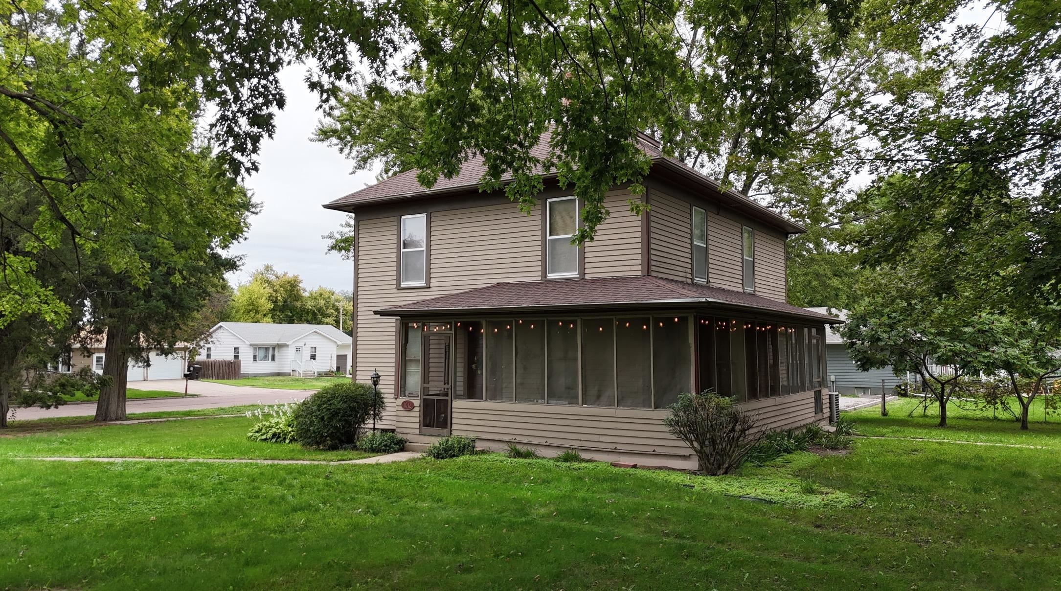 1012 Elm st, Springfield, SD, 57062