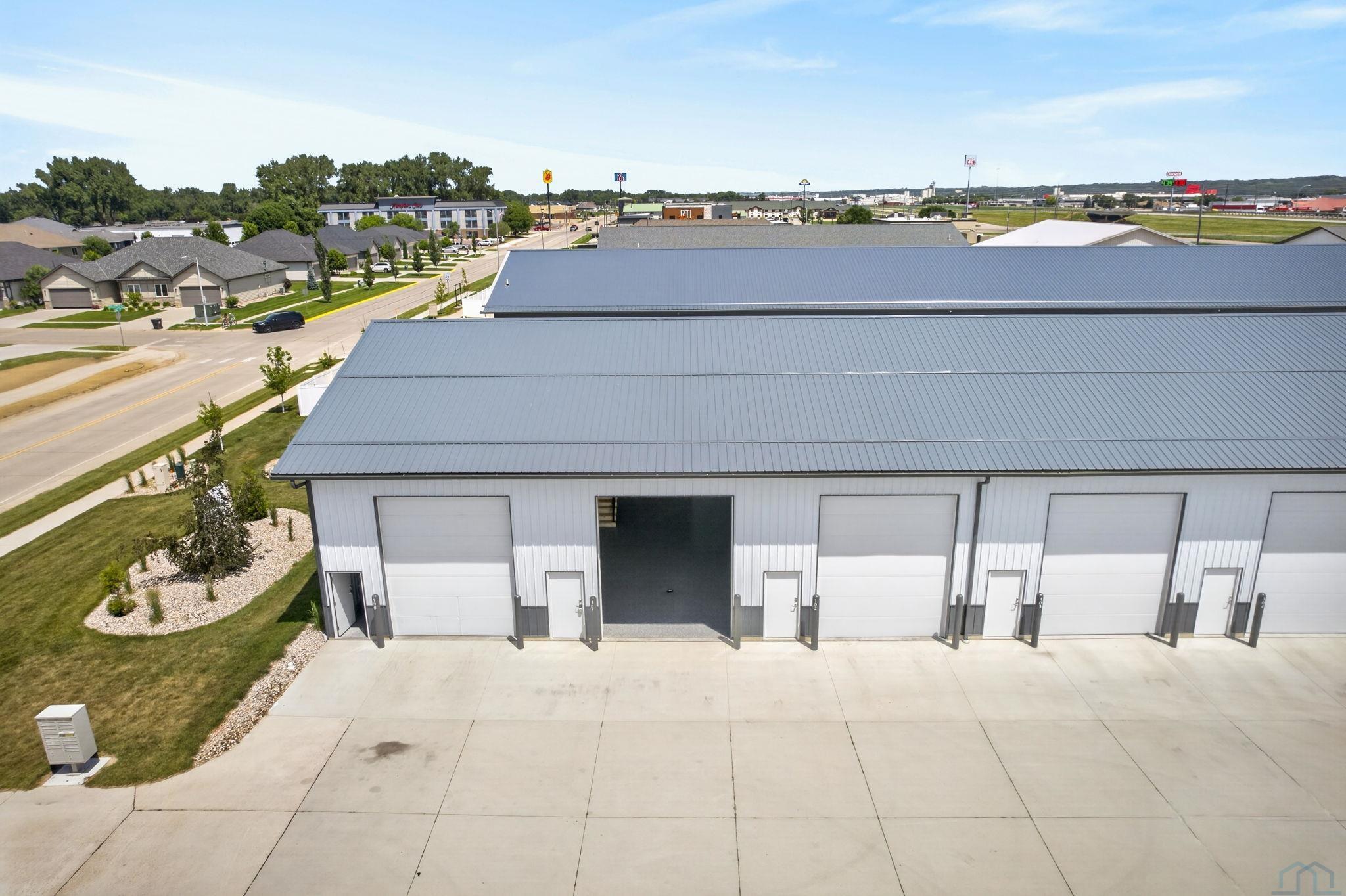 202 SODRAC DR, No. Sioux City, SD, 57049